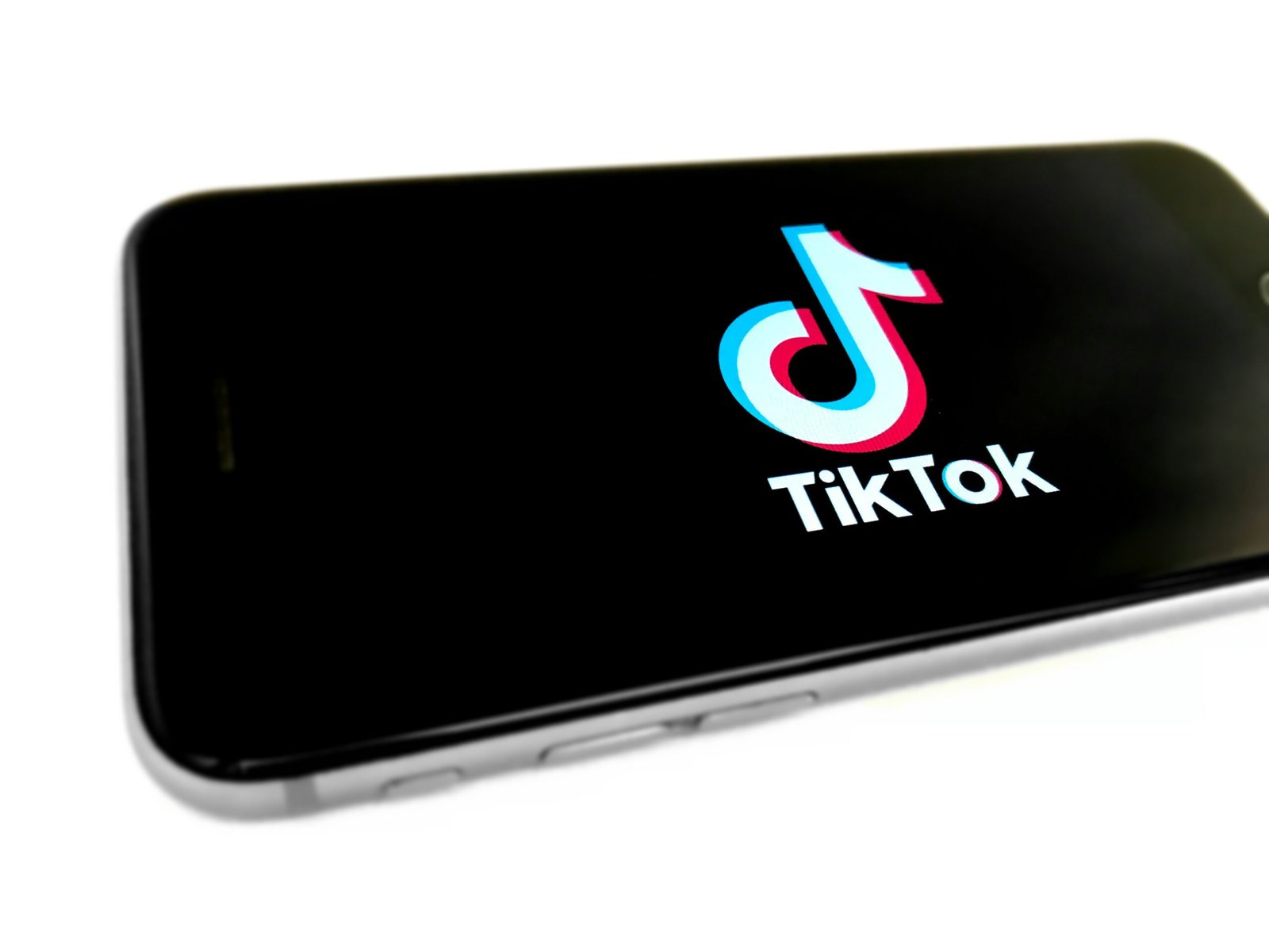 Read more about the article Buy TikTok followers: Be the main Positive focus!